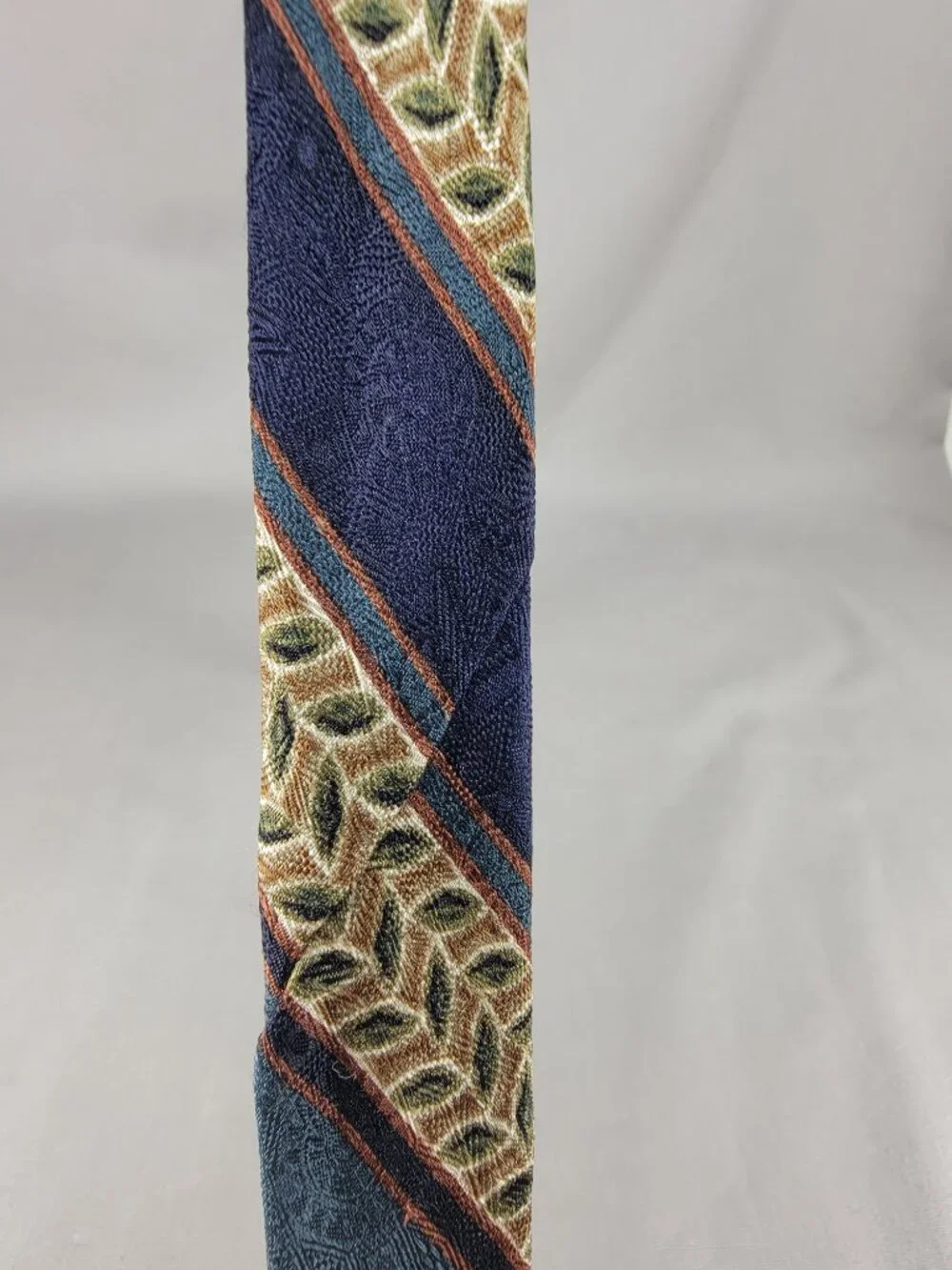 Calvin Klein Silk Necktie Tie Mens Blue Tan Stripe Leaf Geometric USA